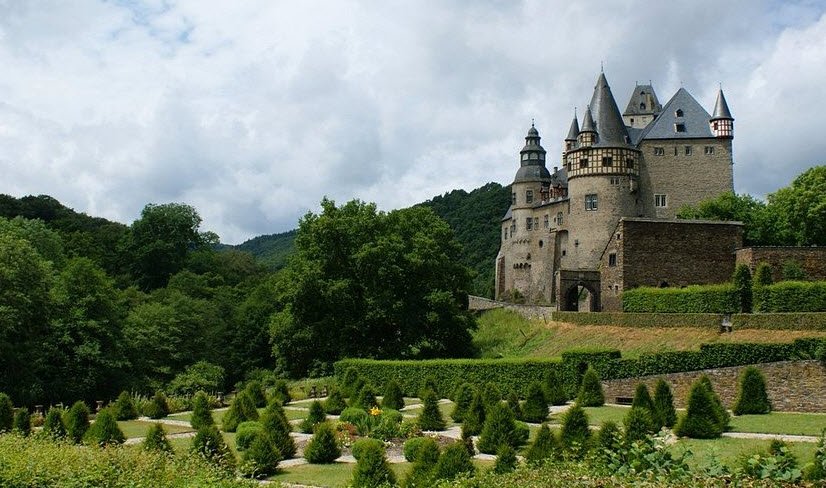 Zum Schloss, Germany, Germany